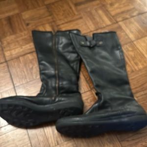 Title 9 leather boots